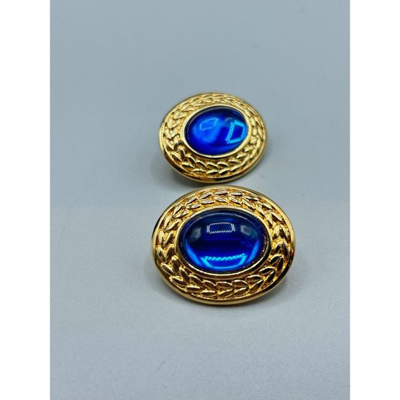 TRIFARI TM Blue Cabochon Earrings Elegant Oval Clip On Plastic Acrylic Stones - Picture 4 of 8